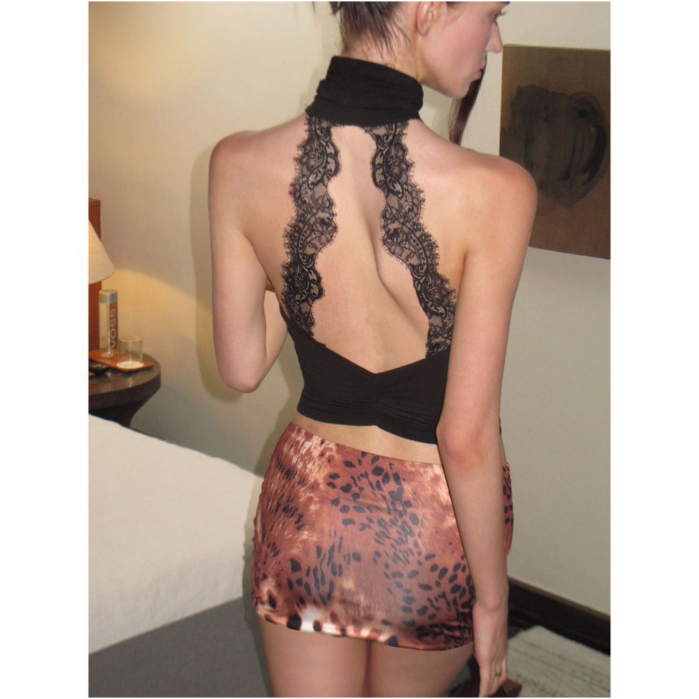 ASAYA7114 – Étoile Lace Back Halter Top 🤍✨