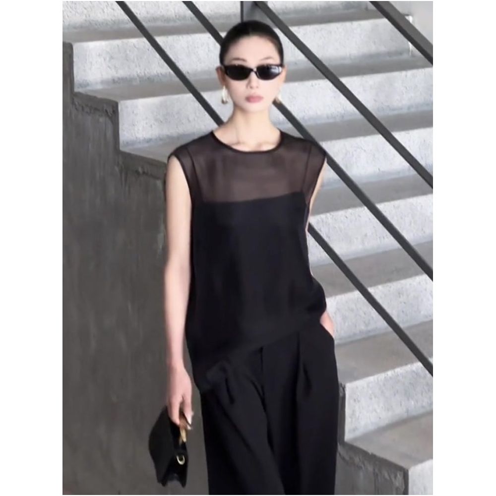High end cover up fashionable round neck pullover sleeveless vest 2026 summer sun protection clothing slimming layering top casual image 2