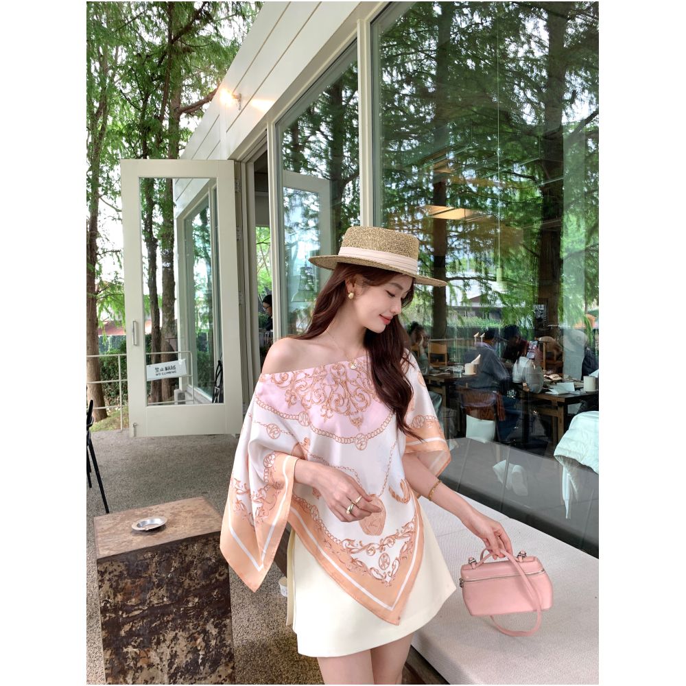 Syeee Sweet Dream Printed Square Scarf Top for Women Summer Retro Gentle Draping Off Shoulder image 3