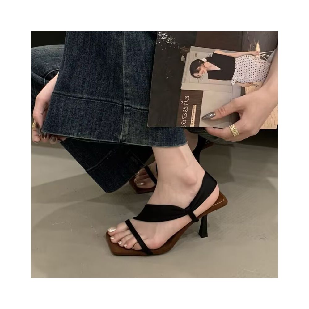 ASAYA7122 – Grace Twist Heeled Sandals 👠✨