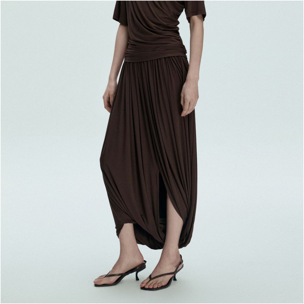 ASAYA7142 – Fluid Drape Maxi Skirt 🖤🤎