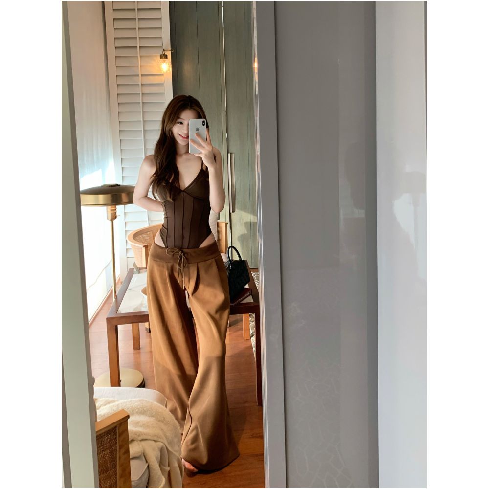 Lienni 2025 Winter New Sexy Patchwork Ruffled Waist Camisole Top Women s Fleece Lined High Waist Sweatpants Set image 1