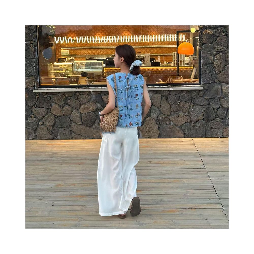 French retro style heavy duty floral embroidered sleeveless shirt for women summer 2025 new style brand boutique wavy edge top image 3