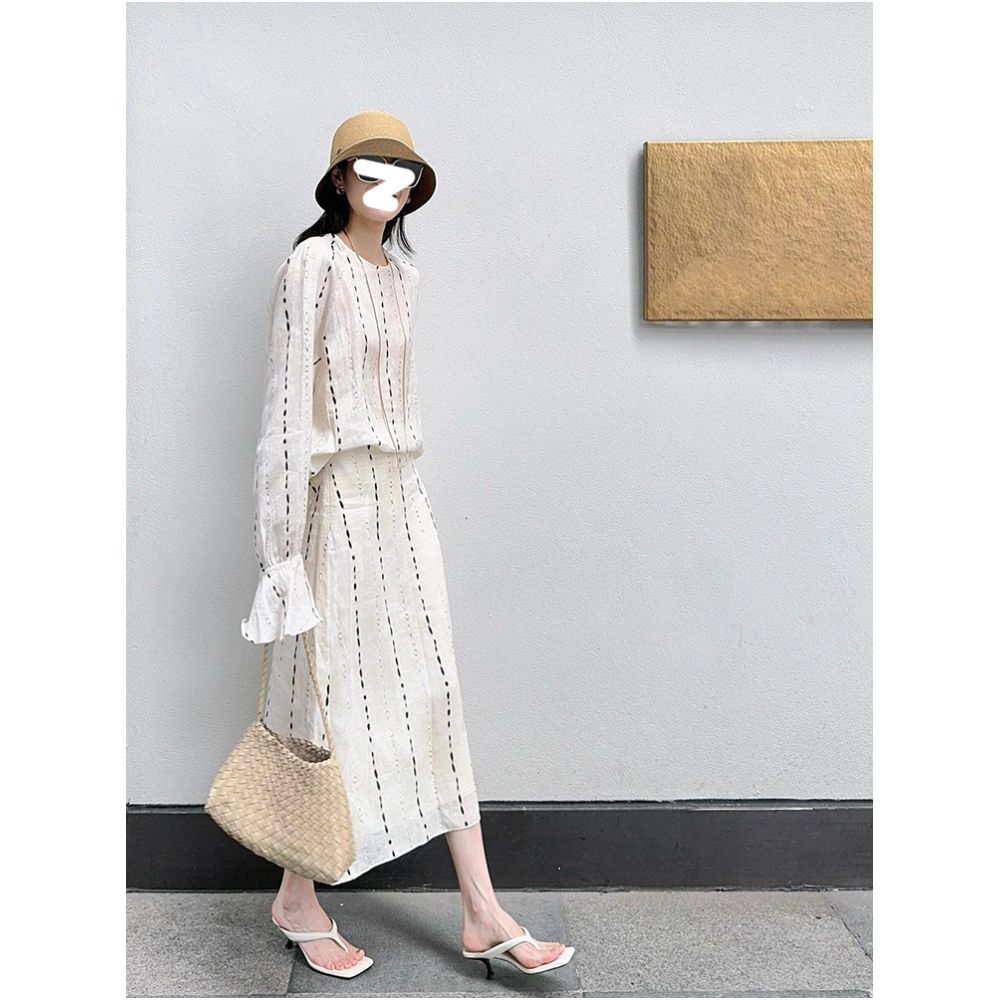 Drawdream French style high end color blocked striped print long sleeved top and high waisted slimming skirt set image 2