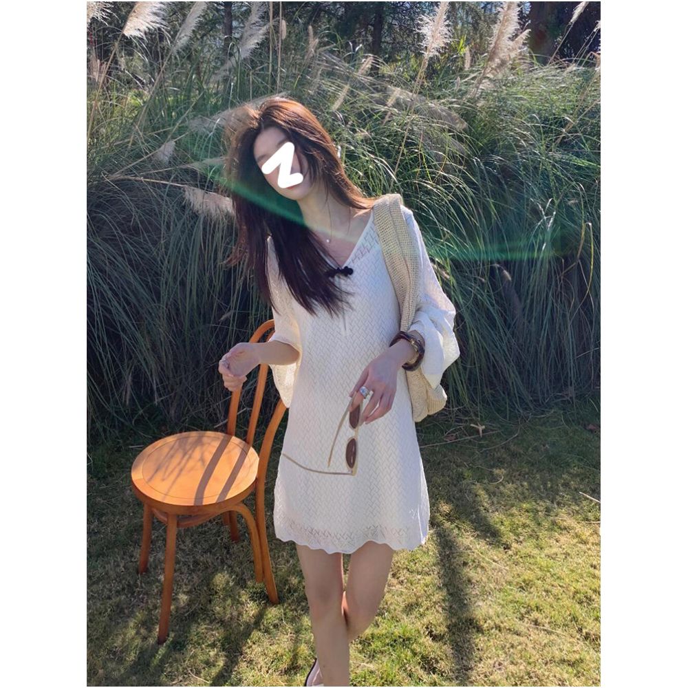 Drawdream Same day shipping Gentle V neck white knit dress feminine flared sleeves slim fitting long dress image 0