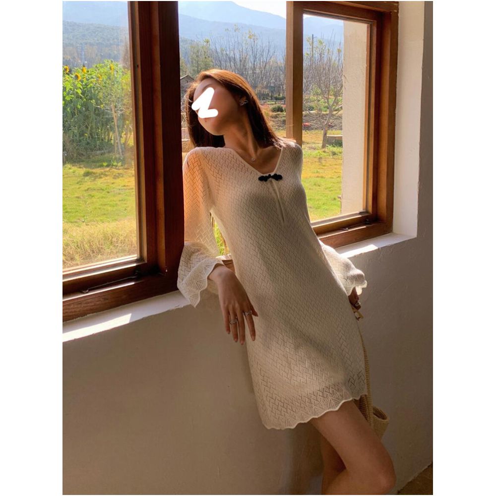 Drawdream Same day shipping Gentle V neck white knit dress feminine flared sleeves slim fitting long dress image 2