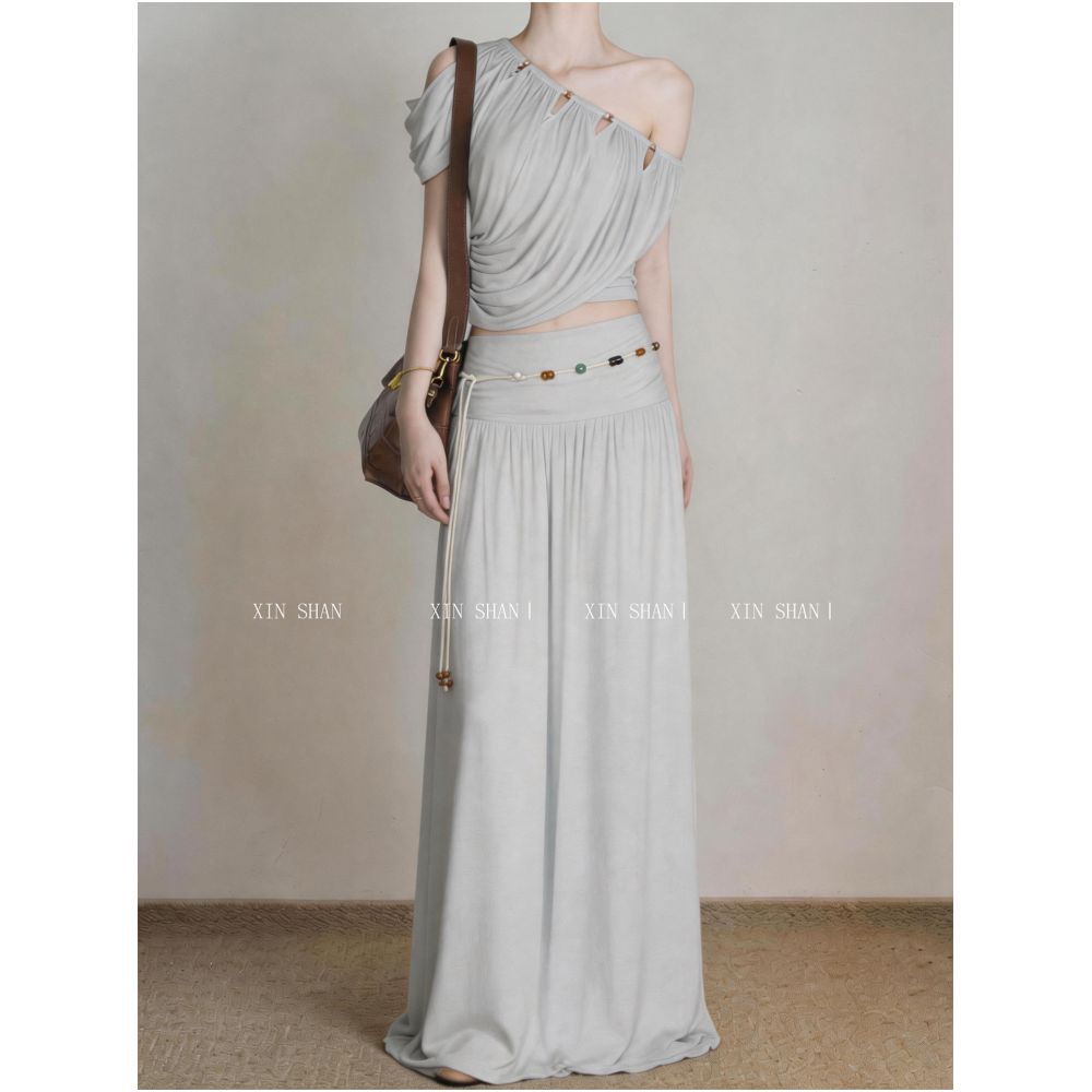 Johor Bahru Studios Yu Shuxin s Same Style Women s Resort Style 2026 Summer New One Shoulder Two Piece Set image 0