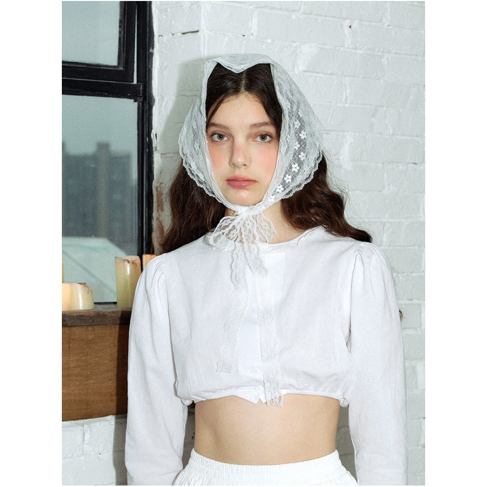 Zheng Baiwan Floral Lace Headscarf for Women Spring French Style Headband High End Cute Photogenic Triangle Scarf Thin and Trendy image 3