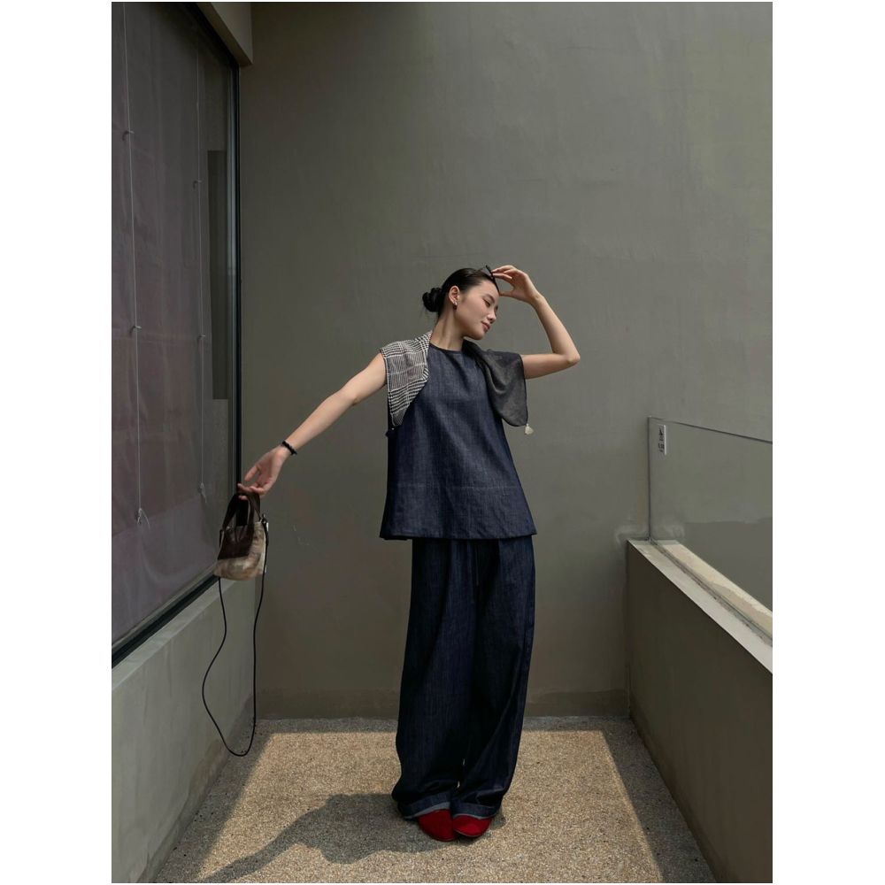 PURITY YR Niche Simple Comfortable Relaxed Style Loose Retro Denim Sleeveless Top Pants Slimming Set image 1