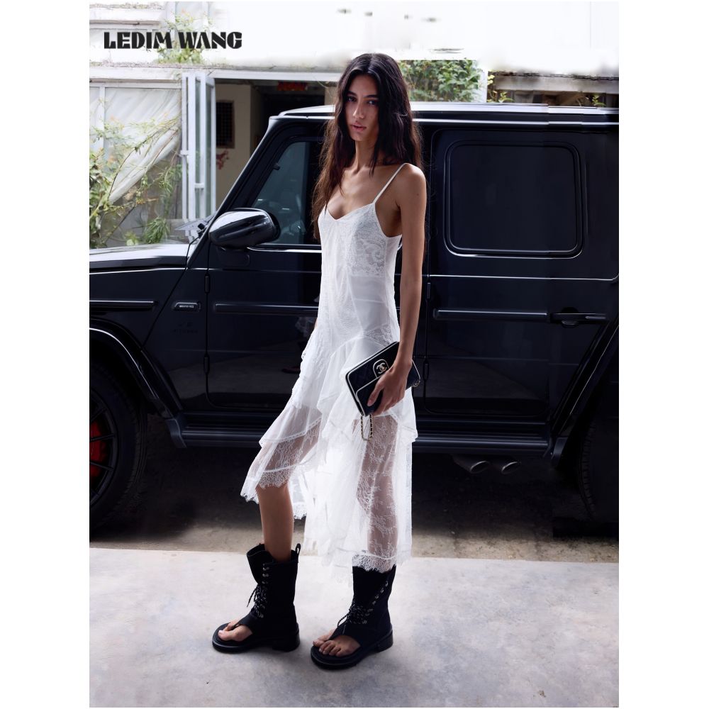 Celebrity Style LEDIM WANG Lace Suspender Dress Women s Vacation Sexy Maxi Dress Summer New Arrival Size 26 image 1
