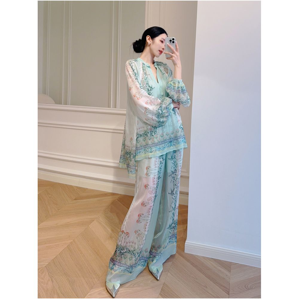 Mandu New Yorker European Retro Style Printed V Neck Shirt with Elastic Waist and Casual Pants in Silk Suit image 1