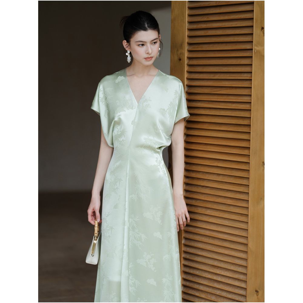 Chuchan Clothing s New Chinese Style Acetate Dress for Women Size 26 Summer Relaxed Feel Light Luxury Green Jacquard Satin Long Dress image 3