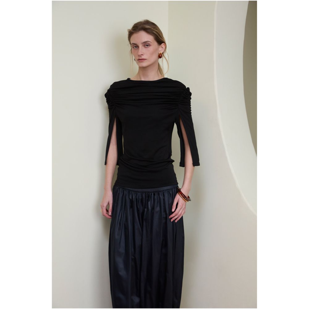ASAYA7546 – Draped Cape Sleeve Top 🖤✨