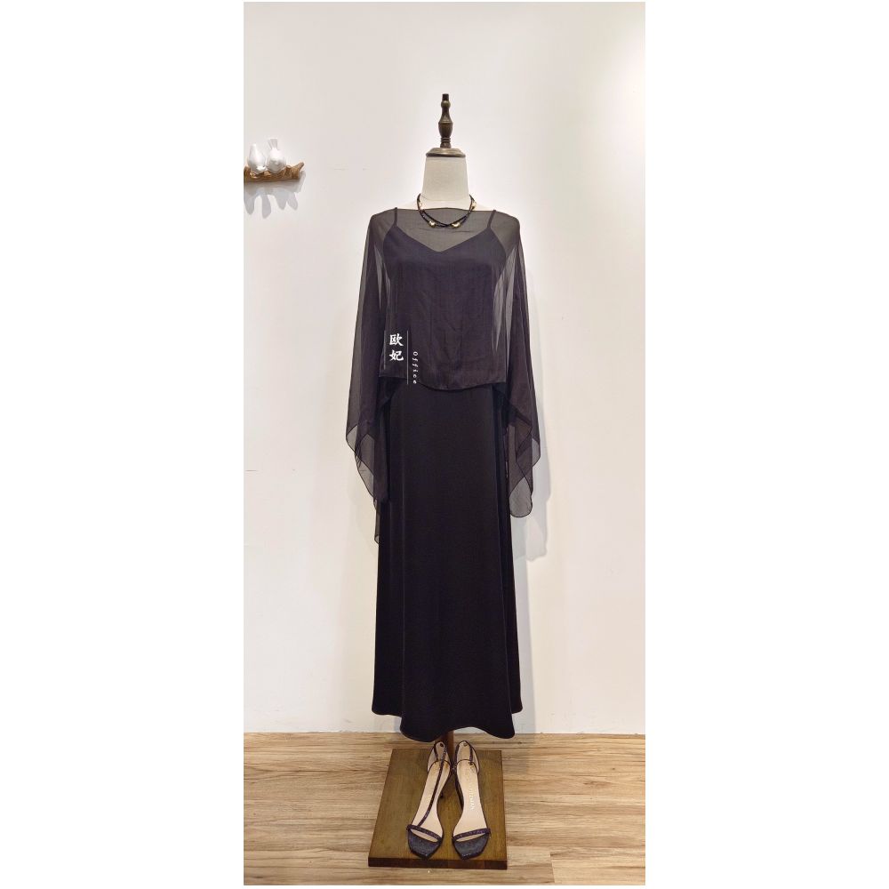 ASAYA7587 – Élan Sheer Silk Cape Top 🖤✨