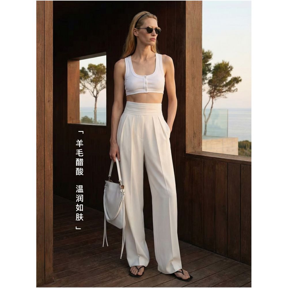 COMMON VALUE Pine Ayumi Classic Waistband Wide Leg Pants with Airy Fleece and a Relaxed Straight Leg Design image 4