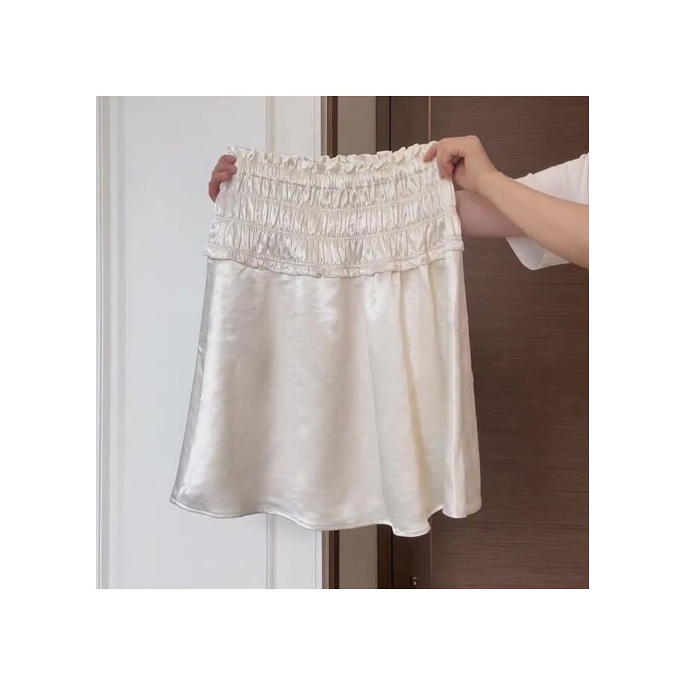 SAYA7678 – Pearl Glow Smocked Satin Skirt 🤍✨