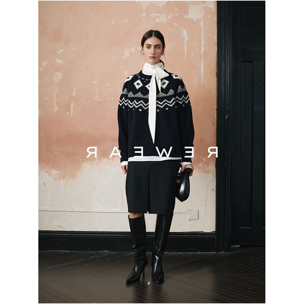 2026 Early Spring New Arrival A sophisticated lightweight comfortable and versatile white long sleeved shirt with a tie and flowing ribbon for women image 2