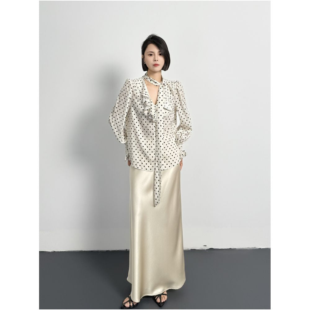 2026 Early Spring New Style Simple and Elegant Bow Ribbon Ruffle Polka Dot Shirt V Neck Top Loose Fit Women s image 4