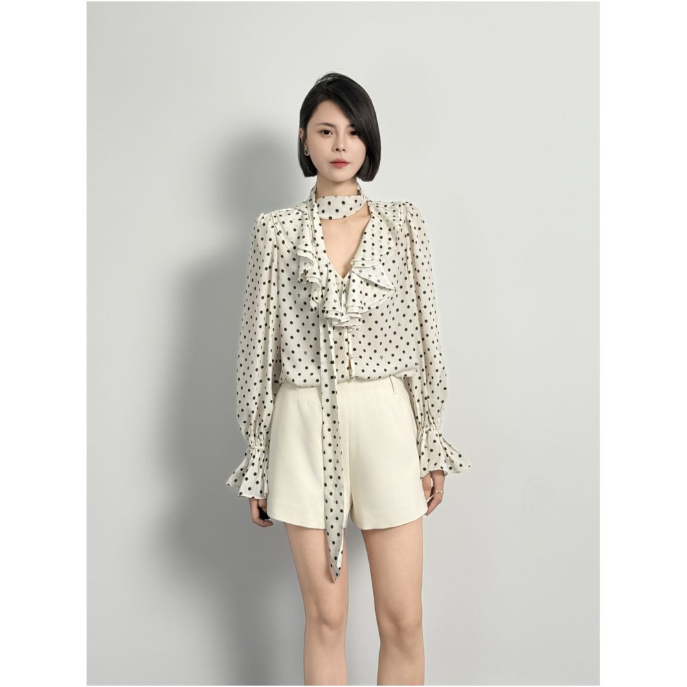 2026 Early Spring New Style Simple and Elegant Bow Ribbon Ruffle Polka Dot Shirt V Neck Top Loose Fit Women s image 2