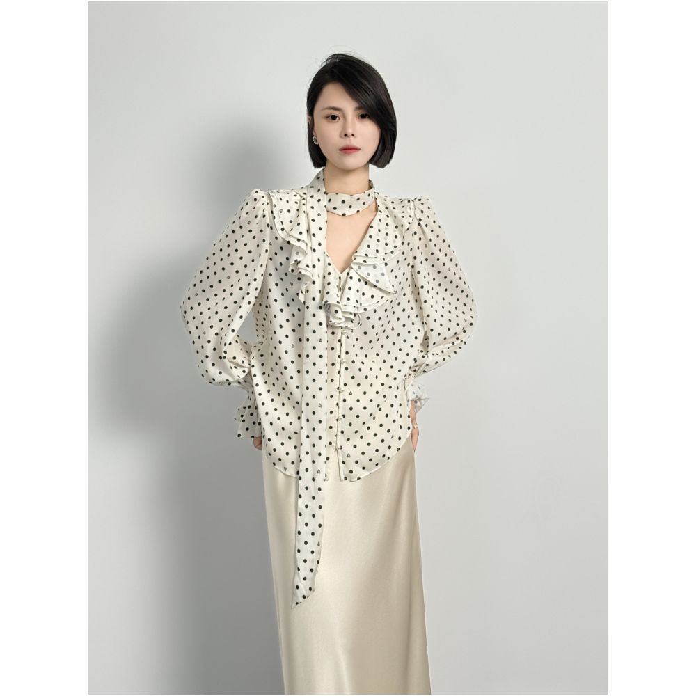 ASAYA7684 – Ivory Polka Ruffle Blouse 🤍🖤