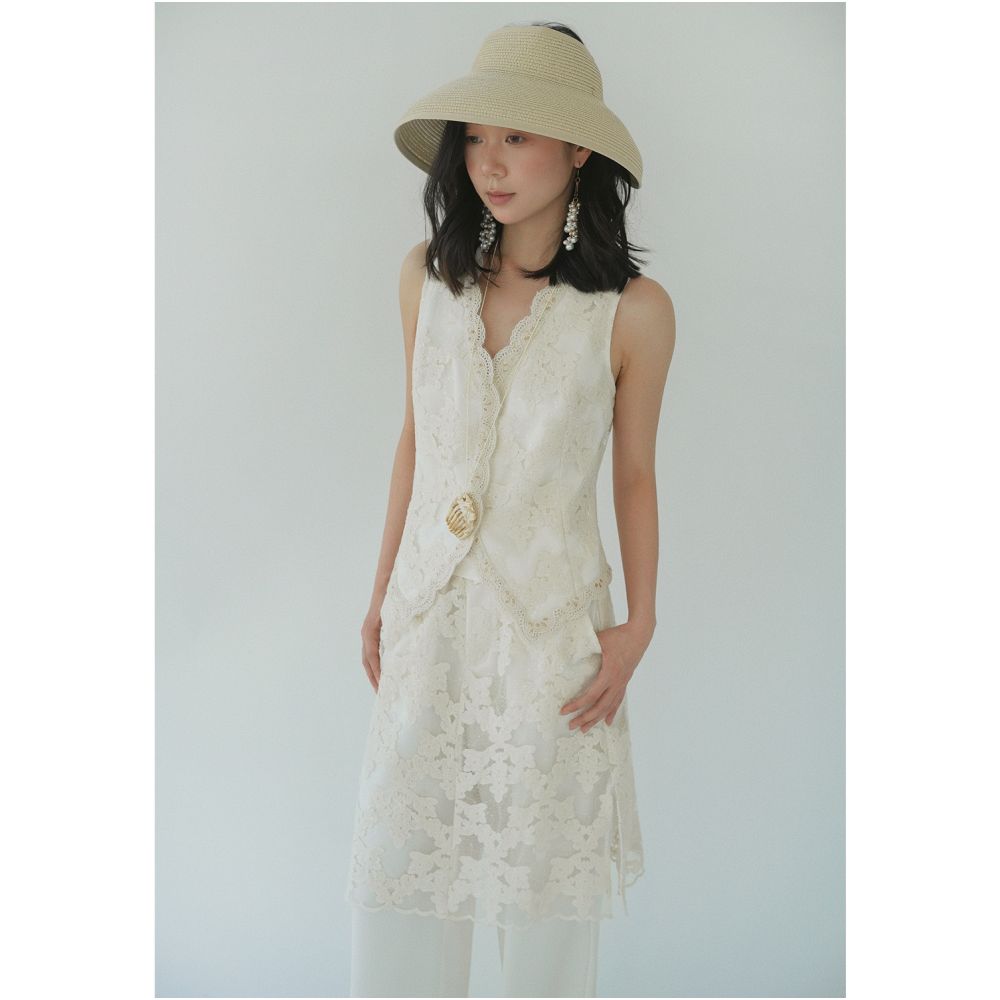 50 off clearance sale no returns except for quality issues Women s vest and trouser set two piece set image 2
