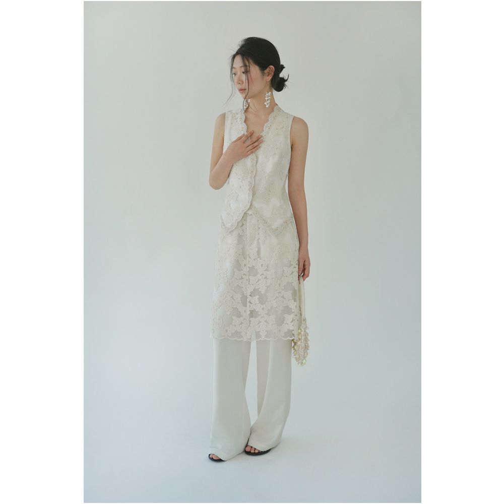 50 off clearance sale no returns except for quality issues Women s vest and trouser set two piece set image 3