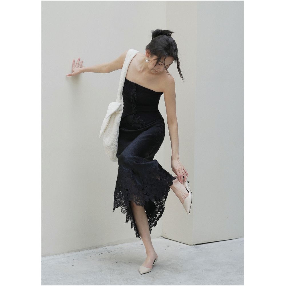 Clearance Sale 50 Off No Returns for Non Quality Issues Knitted Bandeau Top Hollow Out Floral Fishtail Skirt Two Piece Set image 1