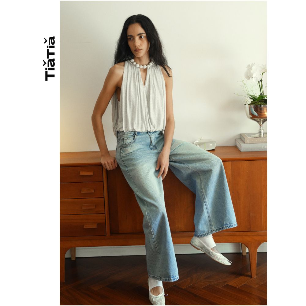 TiaTia s Spring Summer 2026 New Arrival Airy Seamless Shawl Cape with Two Way Design Necklace Embellished French Top image 4