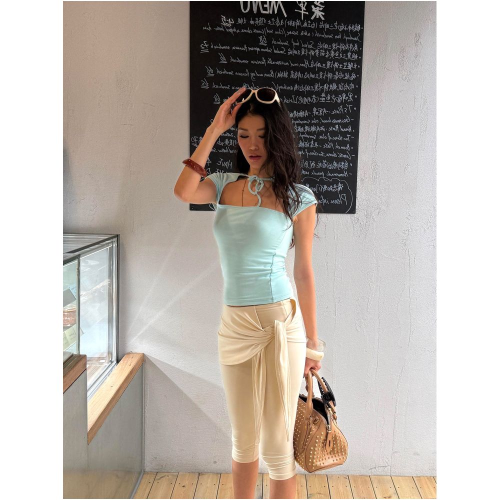 Turn up Chen Tuier exquisite beauty versatile cutout short sleeved T shirt slim fit niche design top image 1