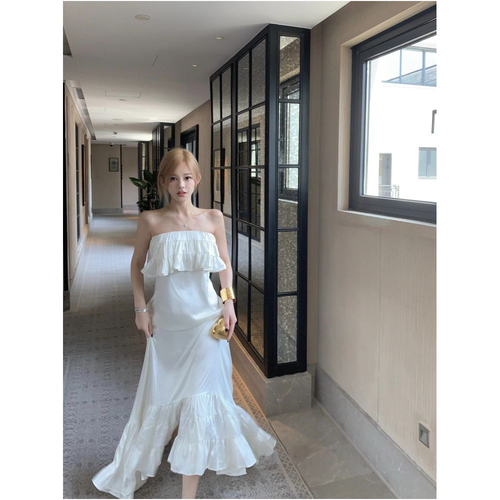 YOMI Elegant Heiress Ruffled Hem Strapless Dress 2025 Summer New Style Chic Party Dress image 2