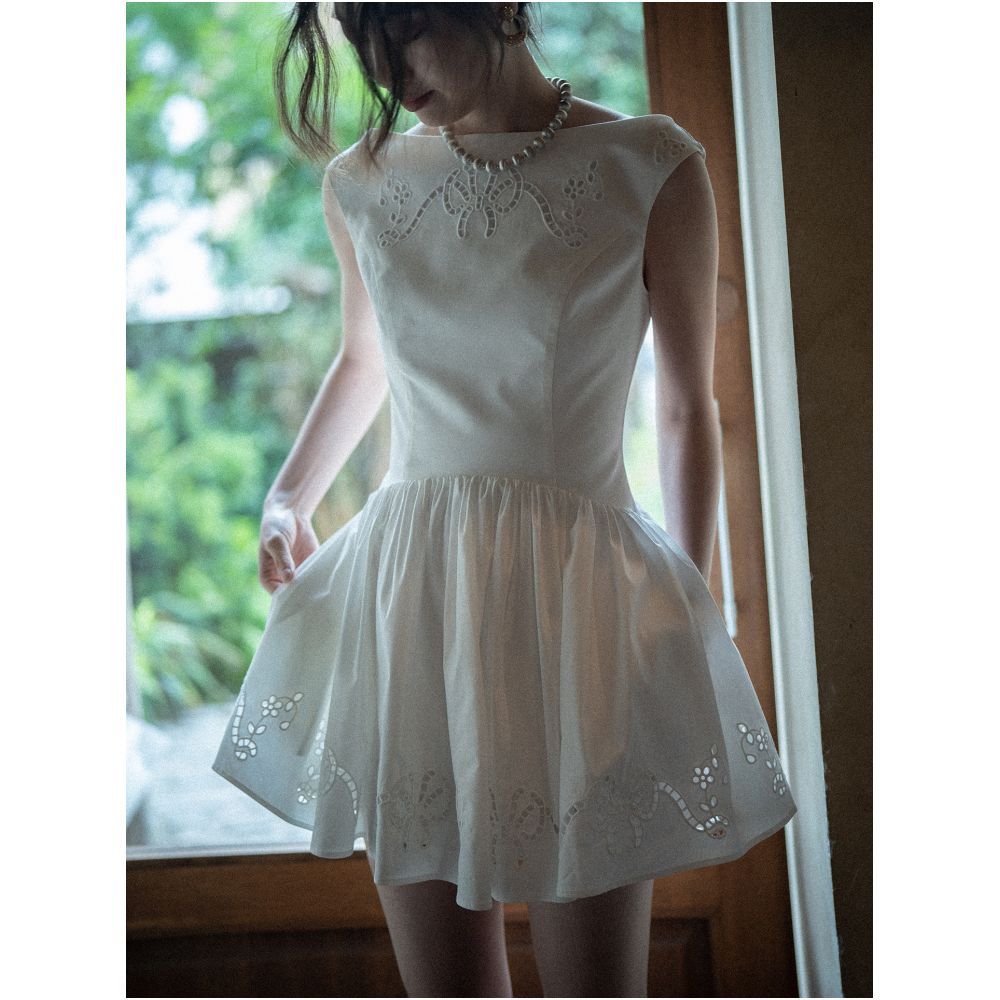 Texture Si Custom Made Ins Style Slim Fit Hollowed Out Embroidery French Elegance Off Shoulder Heavy Duty Waist Cinching Dress image 0