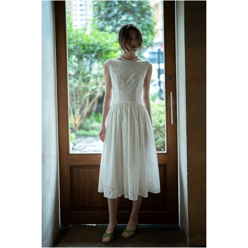 ASAYA7855 – Étoile Lace Embroidered Dress 🤍🦋