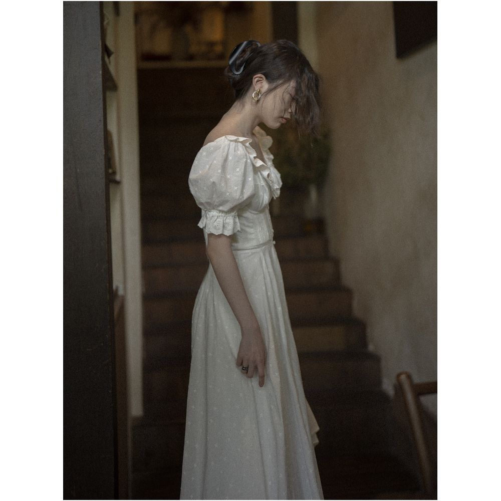 Texture Si custom designed French style elegant puff sleeved waist cinching slimming herringbone embroidered dress image 2