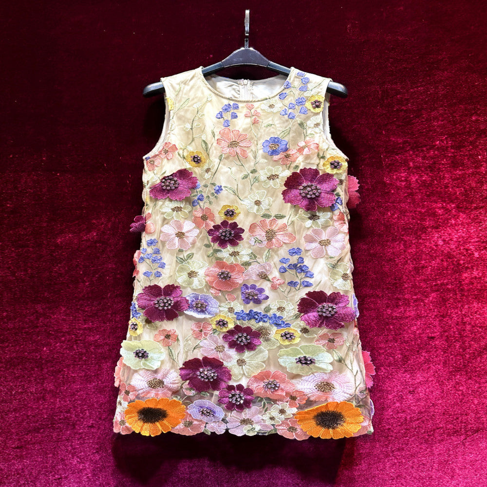 Unique and beautiful heavy industry embroidery three dimensional flower high end feeling mesh yarn A line dress for women 2025 new popular item image 6