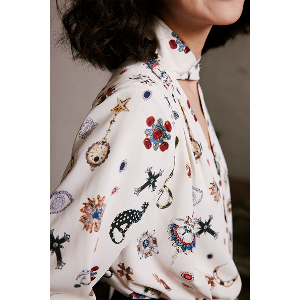 Rosebanks printed all the jewelry they couldn t afford on my vintage printed lace up shirt image 9