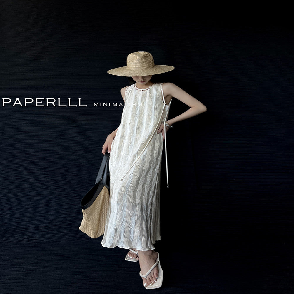 PAPERLLL Xinjian Mandu Weekend Style Wrinkled Sleeveless Dress Loose and Skinny A line Long Dress for Women image 9