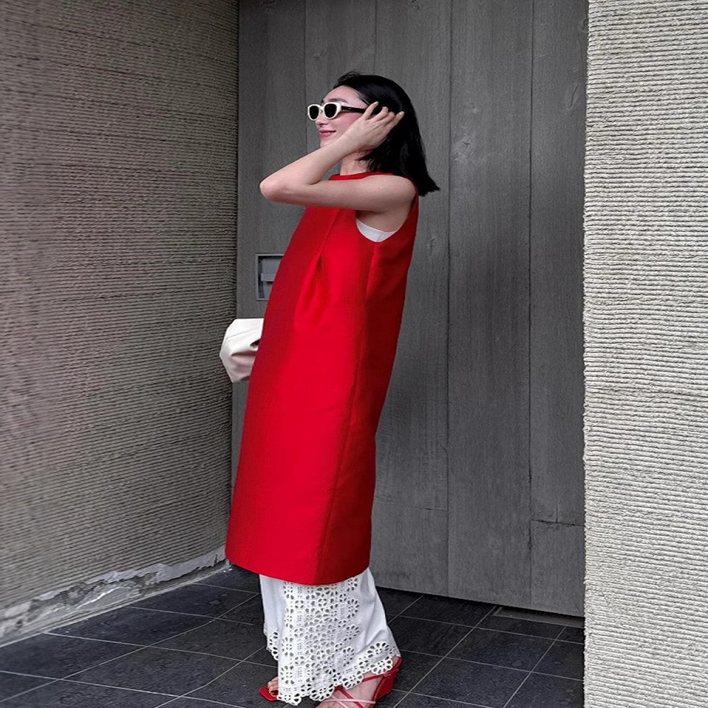 Elegant and tasteful great looking summer outfit light luxury high end feminine red dress wide leg pants two piece set image 1