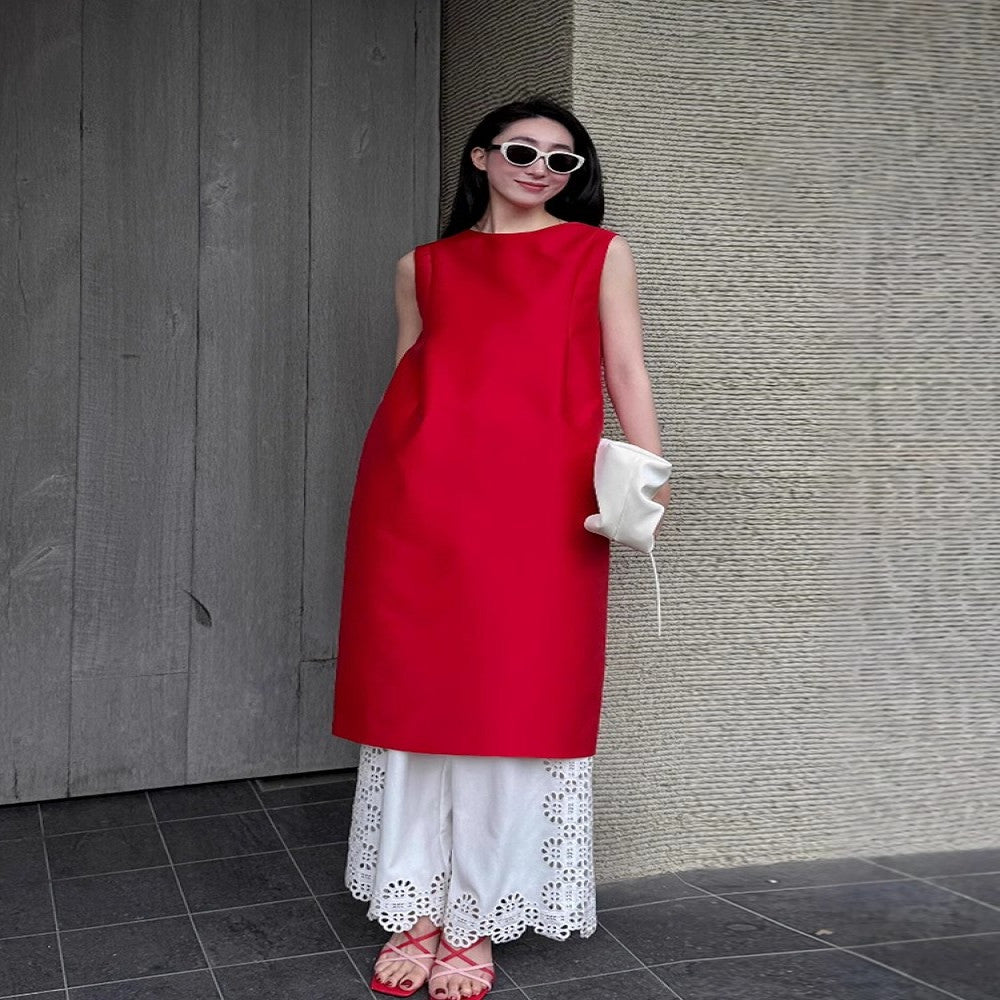 Elegant and tasteful great looking summer outfit light luxury high end feminine red dress wide leg pants two piece set image 19