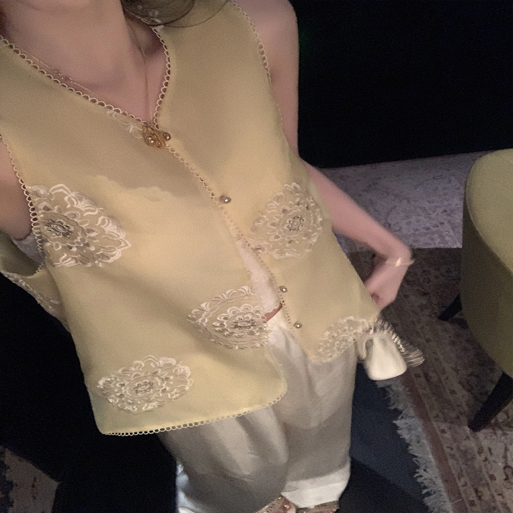 CChen Chen Quiet Floating Shadow 100 Mulberry Silk Vest Shirt Set Women s New Chinese Style Sleeveless Top image 4