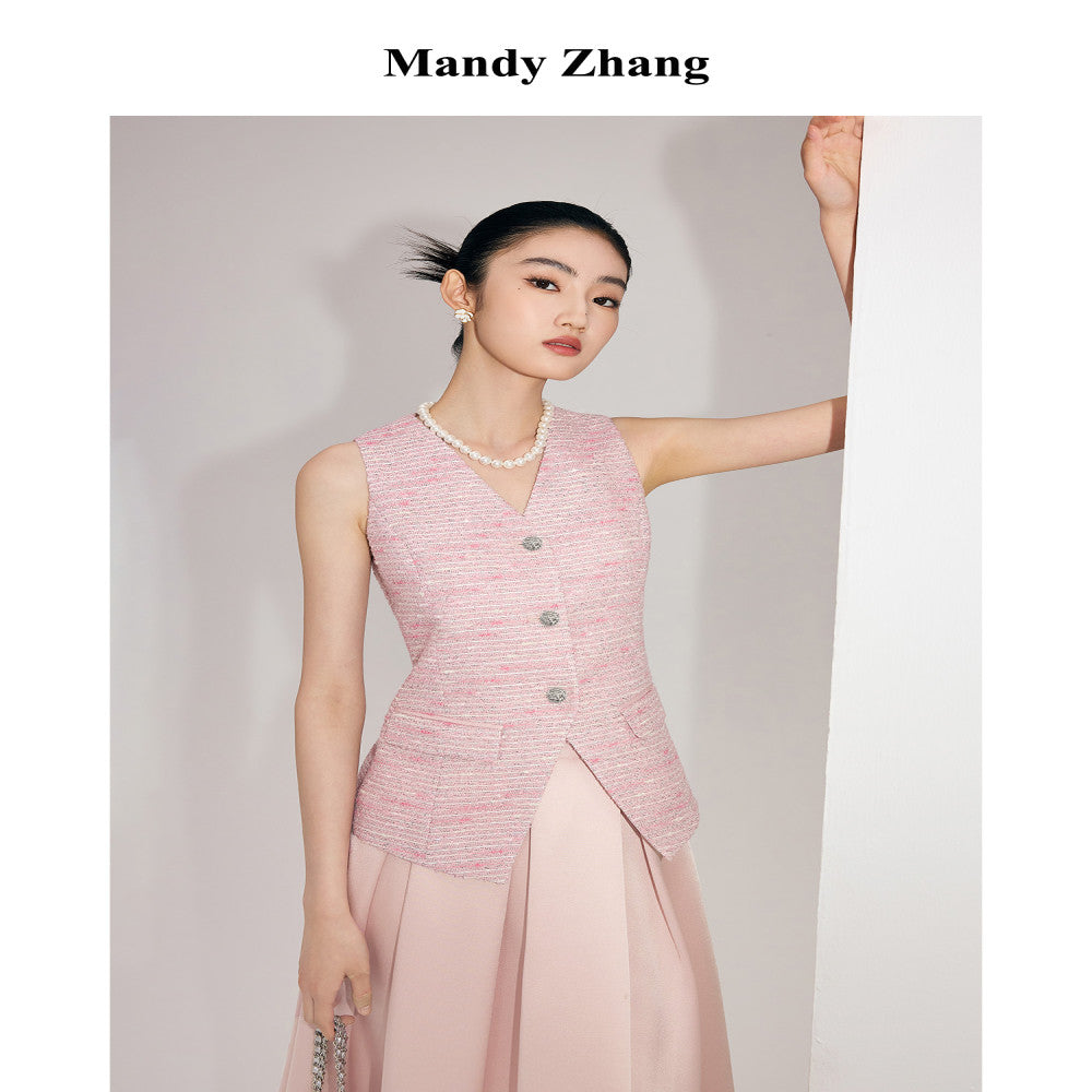 MandyZhang delicate floral yarn strawberry powder V neck small fragrant style vest women s autumn temperament vest top image 2