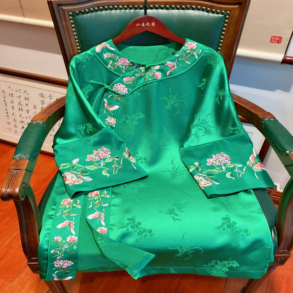 Xiaoshan Home Green New Chinese Style Retro Acetic Acid Embroidered Round Collar Side lapel Mid length Coat Women s Top image 0