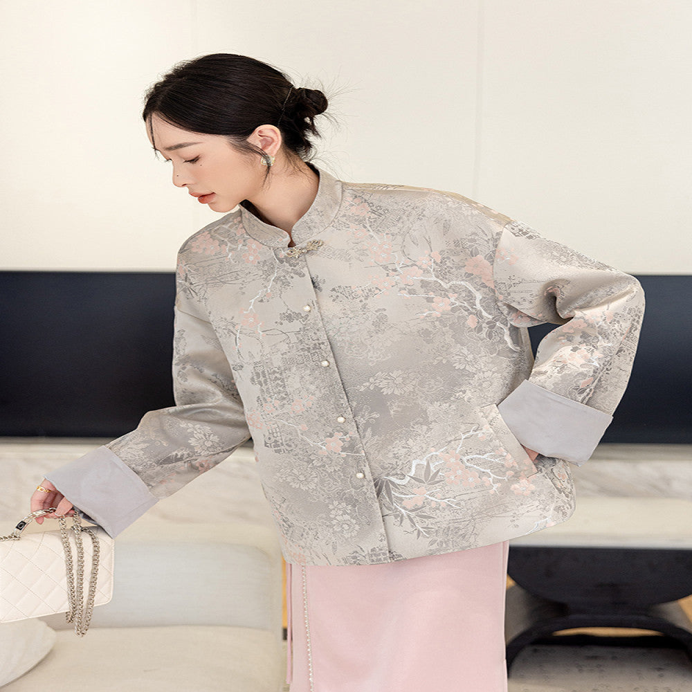 Chinese woven brocade Tang style top women s spring and autumn clothing design sense stand collar new Chinese style buckle short loose jacket image 2