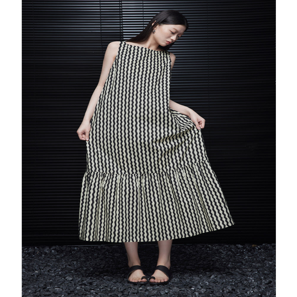 Moment striped dress for women 2024 summer new style high end and exquisite super good looking niche design slimming off image 4