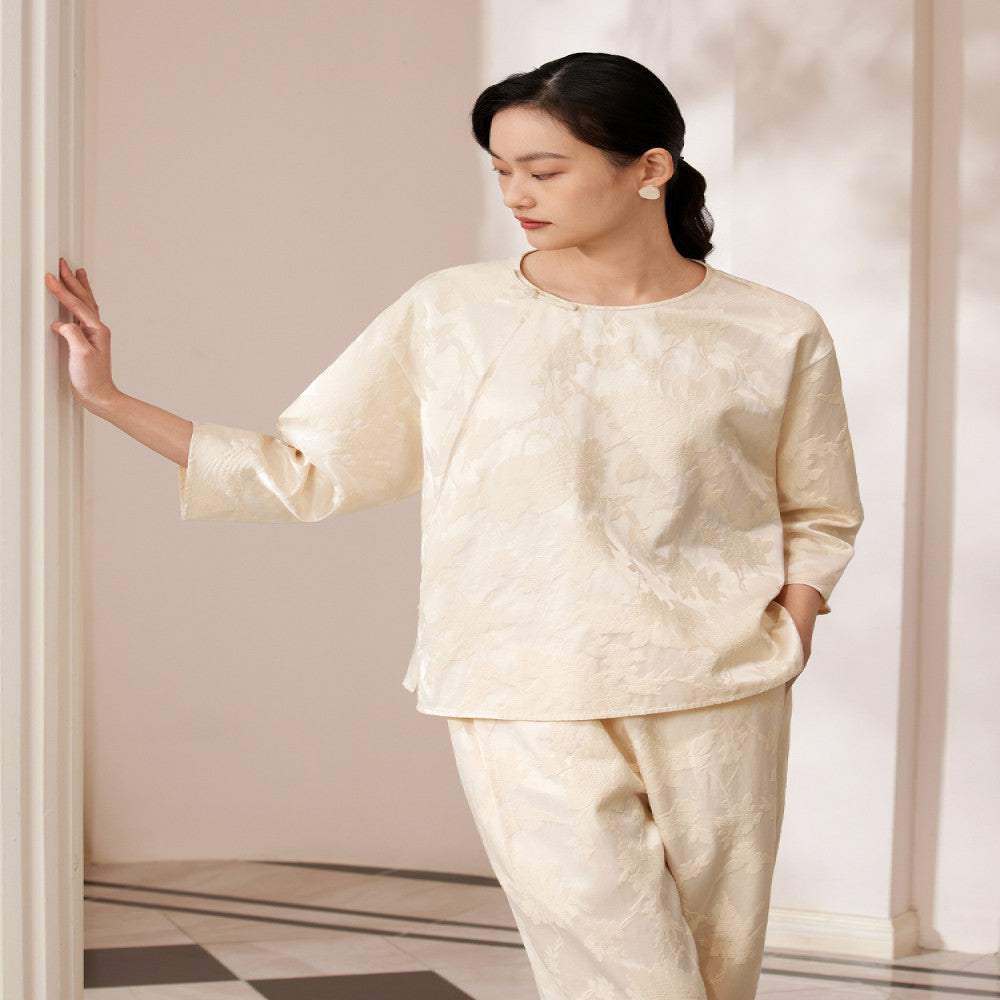 Ruyi Lianyun Maomo Silk Dark Pattern Jacquard Shirt for Women New Chinese Style Slant breasted Jade Button Top image 2