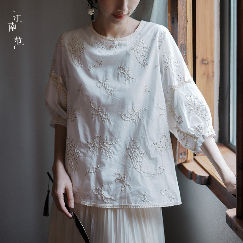 Jiangnan style white round neck bead embroidery improved Hanfu top 2024 Chinese style young style two piece temperament small shirt image 9