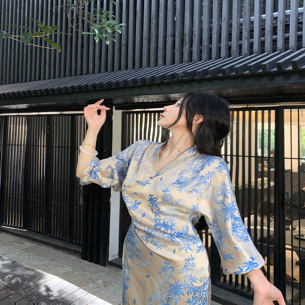 MOSS STUDIO Blue and White Ink Charm New Chinese Style Summer Silk Jacquard Cross breasted Cheongsam Dress for Women image 5