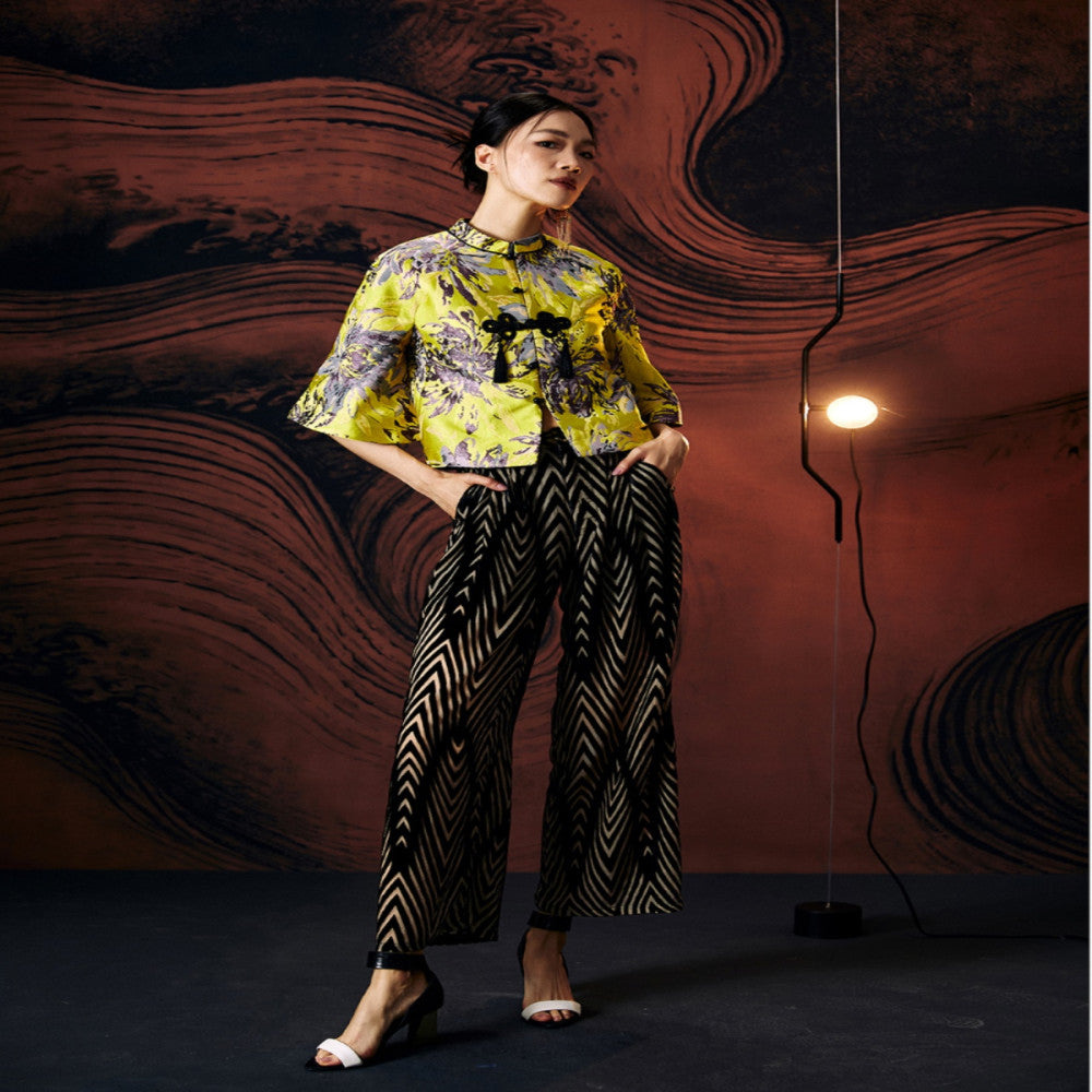 Gerbera jamesonii Original retro Chinese style women s clothing with yellow dyed bamboo jacquard and improved Tang style Chinese knot jacket short top image 4