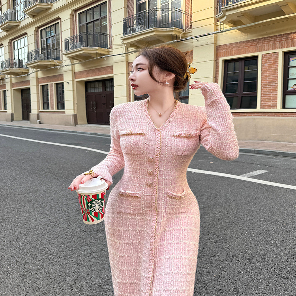 ReVe Haute Couture Dusk Pink Heavy Merino Wool Temperament Waisted Chanel Style V Neck Knitted Dress image 3