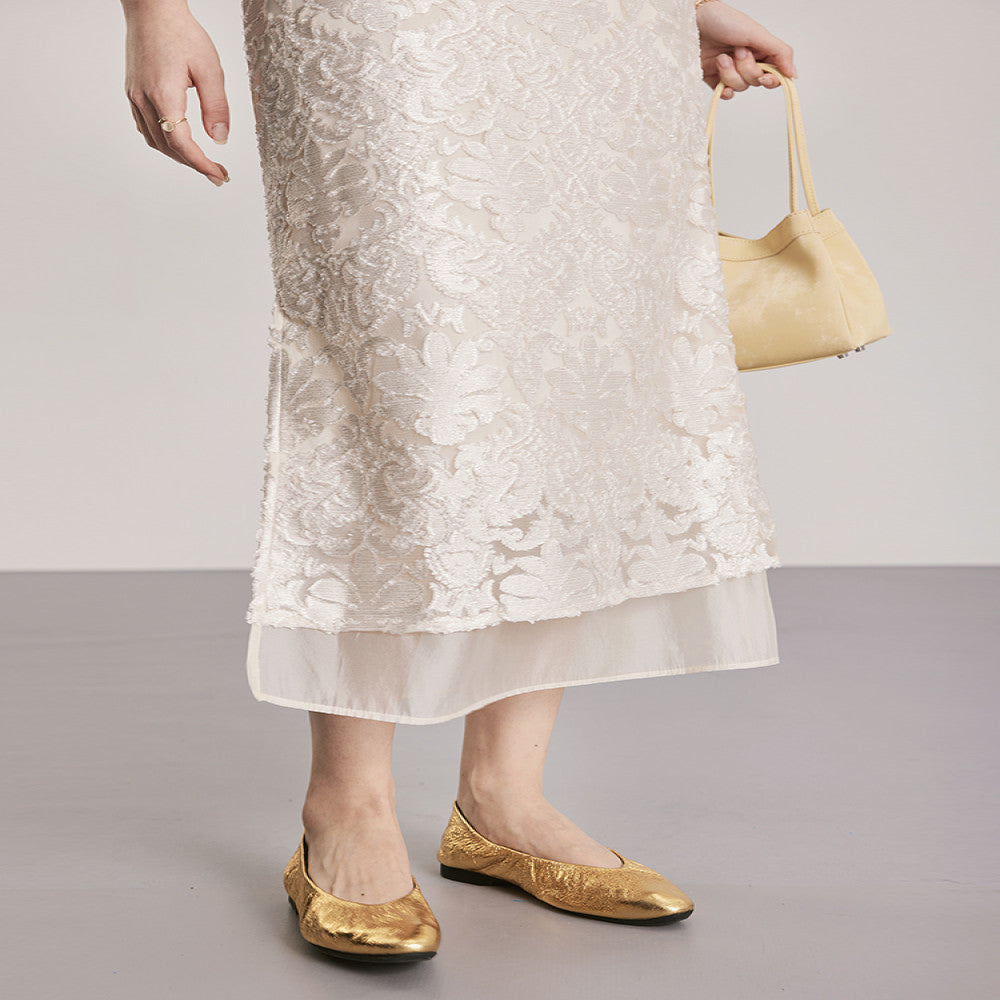 Jiaqi Custom High end Korean imported burnt out fabric Elegant hip hugging handmade lace skirt with side slits image 10