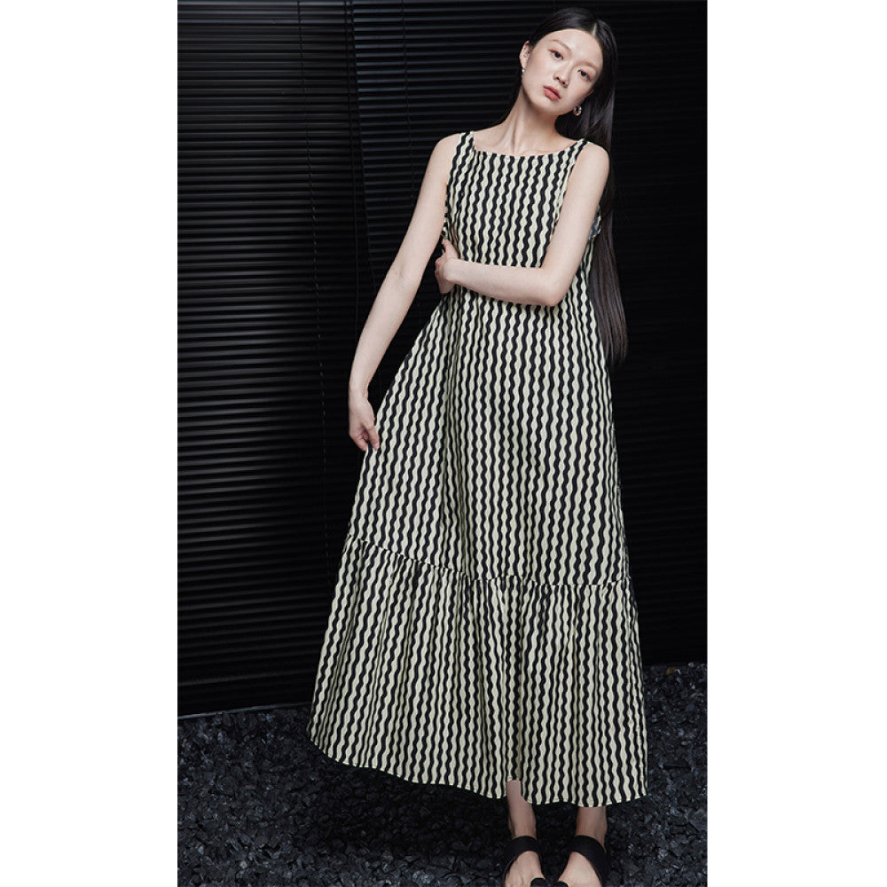 moment striped dress women 2024 summer new style temperament high end exquisite super beautiful niche design slim image 2
